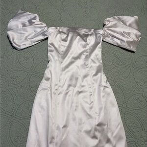 Abercrombie & Fitch White Satin Off-Shoulder Puff Sleeve Mini Dress XS